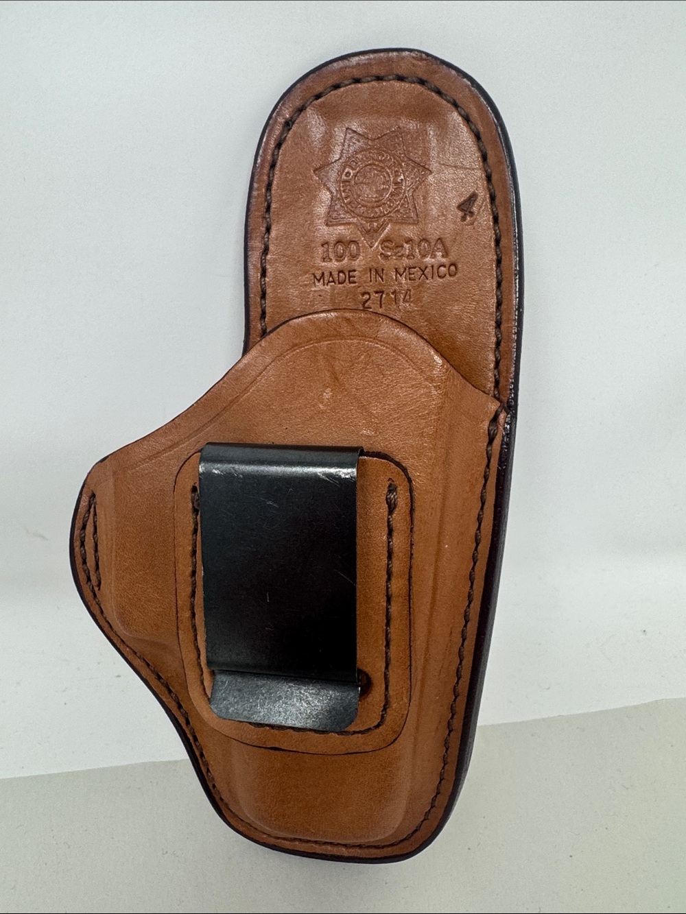 BIANCHI INTERNATIONAL 100 SZ10A MADE IN MEXICO BROWN LEATHER HOLSTER CLIP